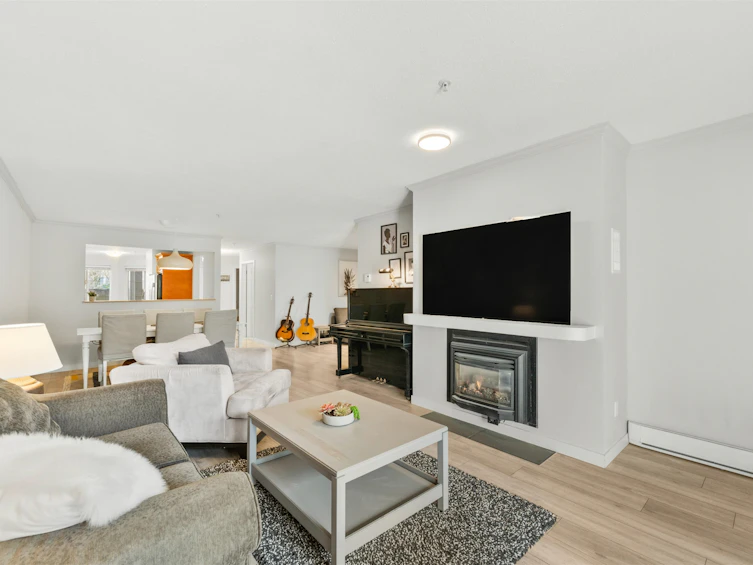 305-1050 Bowron Court, North Vancouver, BC, V7H 2X6 - 12