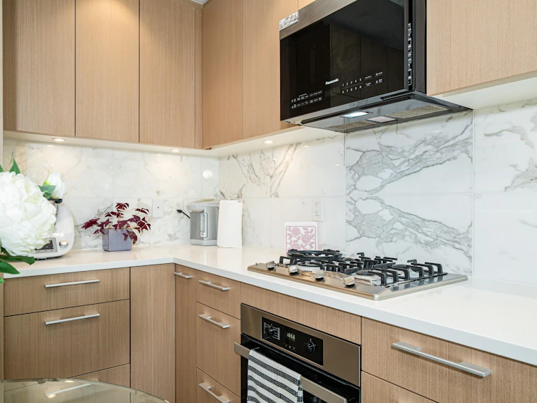 101-5608 Berton Avenue, Vancouver, BC, V6S 0M6 - 12