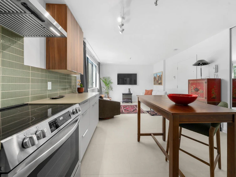 101A-460 14th Street, West Vancouver, BC, V7T 2W1 - 9