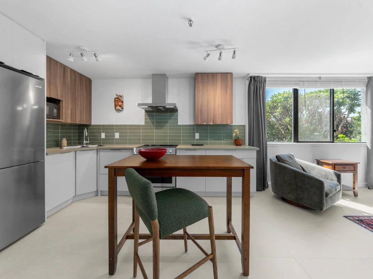 101A-460 14th Street, West Vancouver, BC, V7T 2W1 - 10