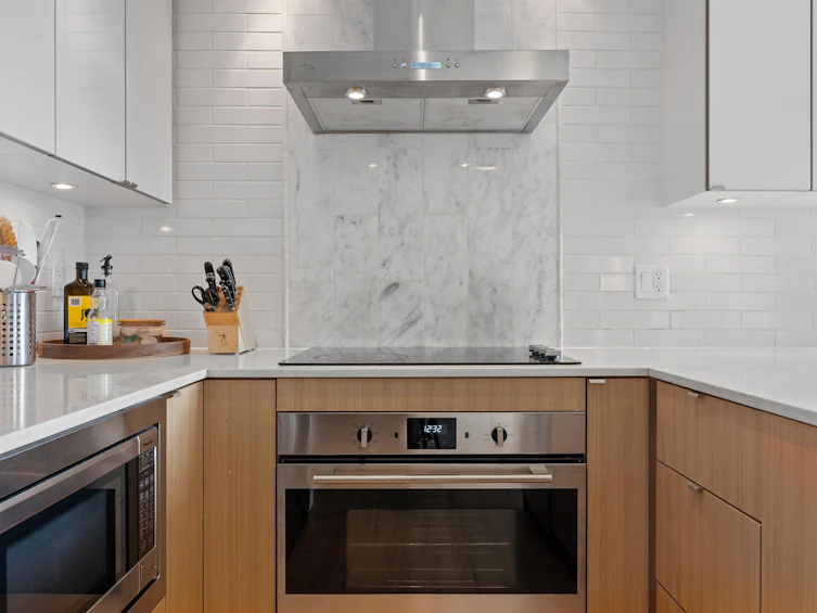 907-159 W 2nd Avenue, Vancouver, BC, V5Y 0L8 - 3