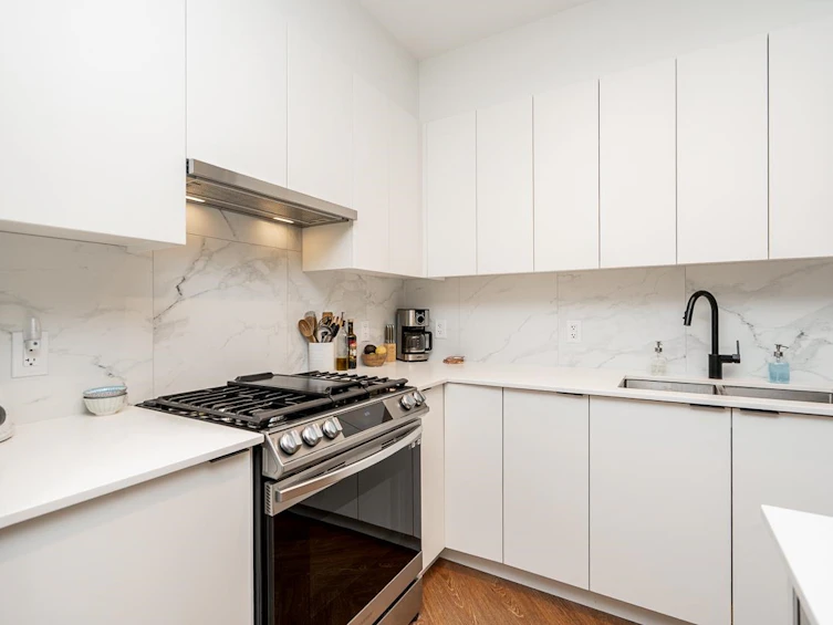 420-3229 St Johns Street, Port Moody, BC, V3H 0M4 - 6