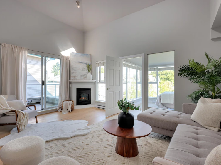 401-3480 Main Street, Vancouver, BC, V5V 3N2 - 2