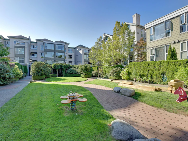 401-3480 Main Street, Vancouver, BC, V5V 3N2 - 26