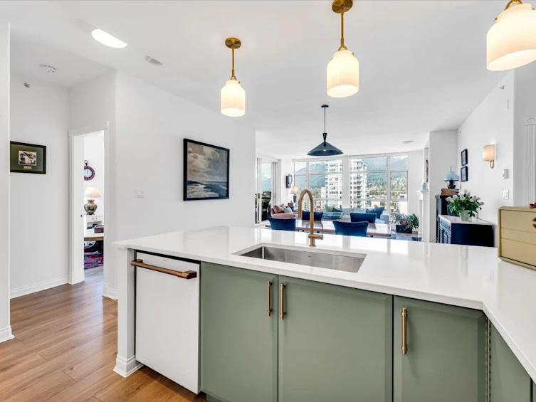 1601-160 E 13th Street, North Vancouver, BC, V7L 2L5 - 8