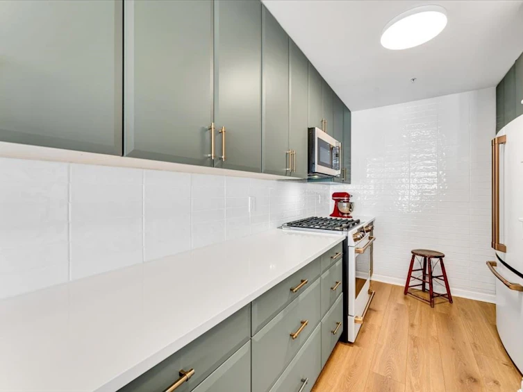 1601-160 E 13th Street, North Vancouver, BC, V7L 2L5 - 10