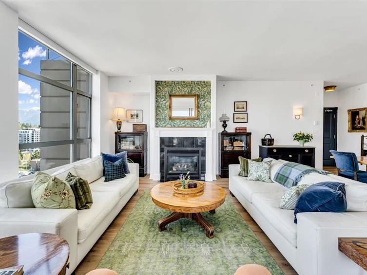 1601-160 E 13th Street, North Vancouver, BC, V7L 2L5 - 4