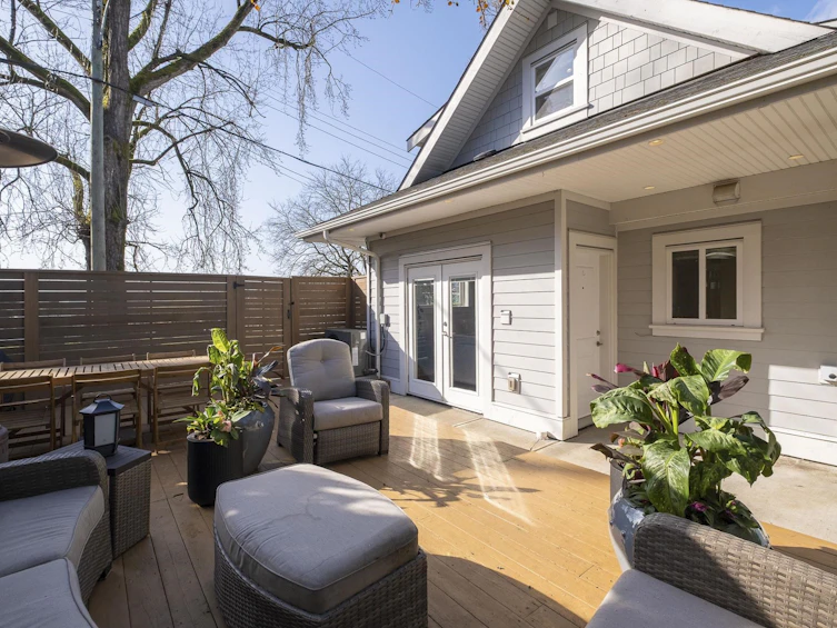 3217 Matapan Crescent, Vancouver, BC, V5M 4A9 - 4