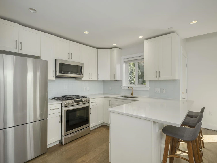 3217 Matapan Crescent, Vancouver, BC, V5M 4A9 - 9