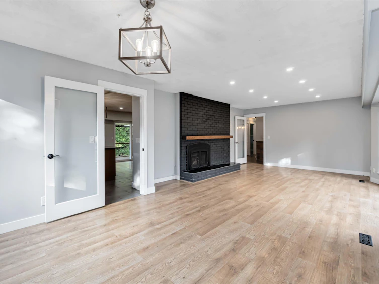 22990 70a Avenue, Langley, BC, V2Y 2J9 - 9