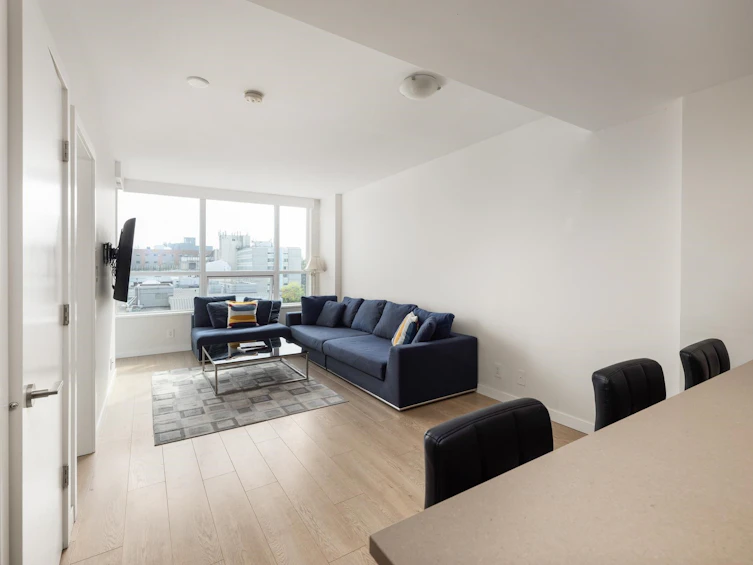 810-125 E 14th Street, North Vancouver, BC, V7L 0E6 - 9