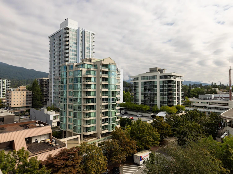 810-125 E 14th Street, North Vancouver, BC, V7L 0E6 - 20