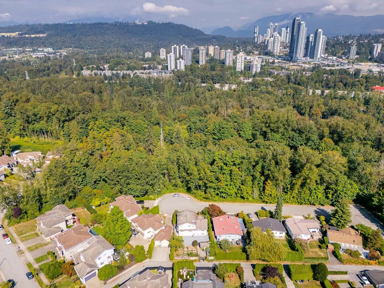 9152 Klenner Drive, Burnaby, BC, V3N 4E5 - 38