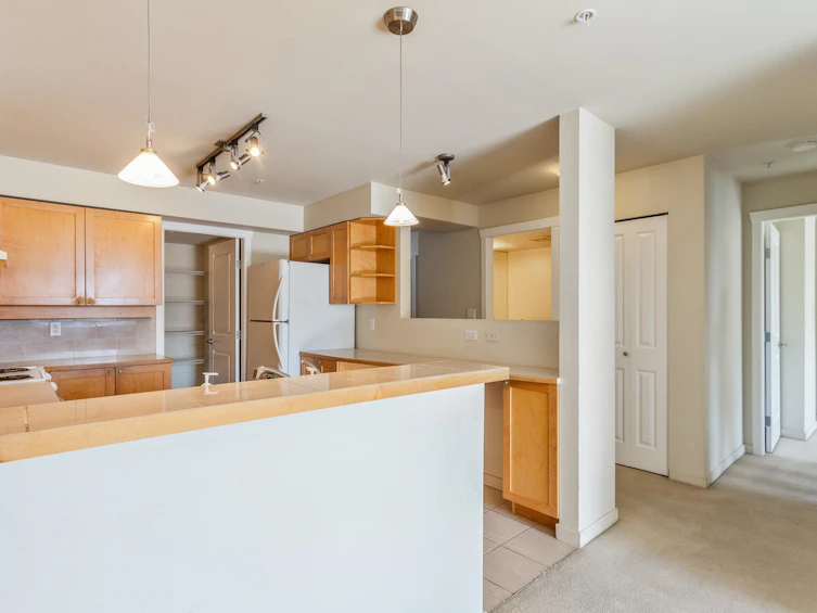 303-3580 W 41st Avenue, Vancouver, BC, V6N 3E6 - 4