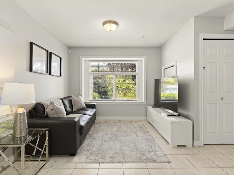 1336 E 16th Avenue, Vancouver, BC, V5T 4G8 - 23