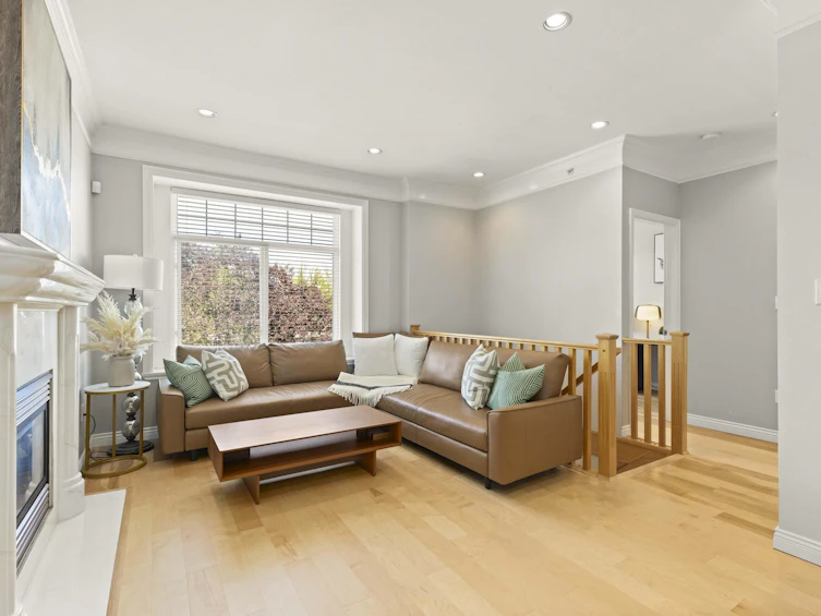 1336 E 16th Avenue, Vancouver, BC, V5T 4G8 - 4
