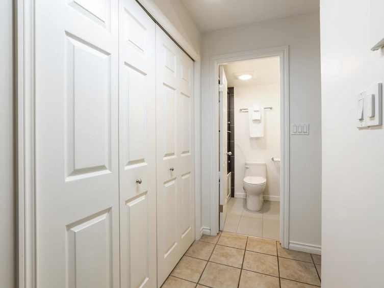 211-1420 E 8th Avenue, Vancouver, BC, V5N 1T4 - 18