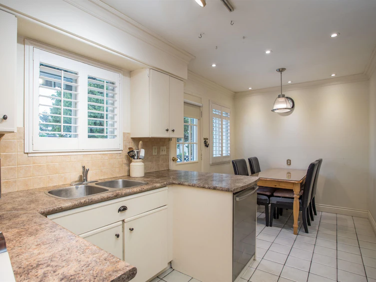 10811 Seahurst Place, Richmond, BC, V7A 3Z7 - 10