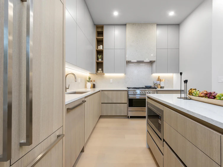 1-2136 E 10 Avenue, Vancouver, BC, V5N 1Y1 - 15