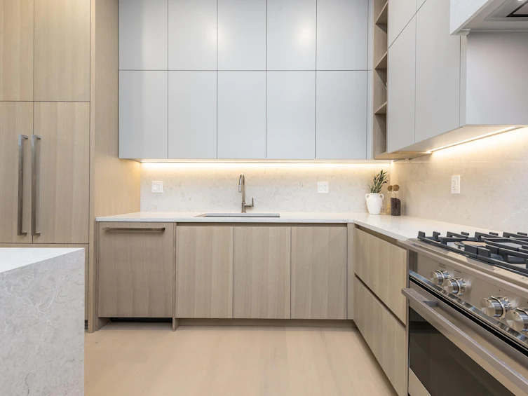 1-2136 E 10 Avenue, Vancouver, BC, V5N 1Y1 - 16