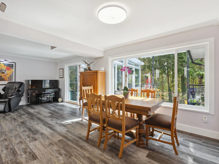 1501 Ostler Court, North Vancouver, BC, V7G 2P1 - 13