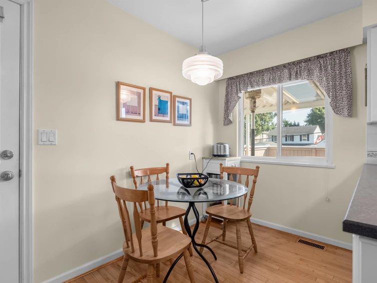 6100 Forsyth Crescent, Richmond, BC, V7C 2C5 - 8