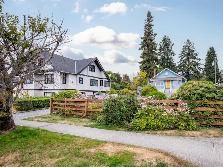 534 E 9th Street, North Vancouver, BC, V7L 2B5 - 3