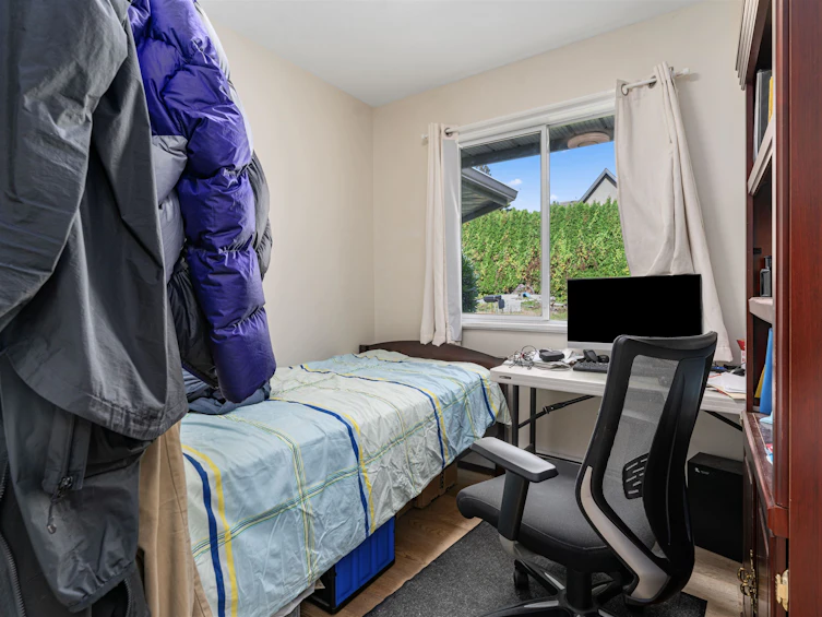 13139 14 Avenue, Surrey, BC, V4A 1G6 - 11
