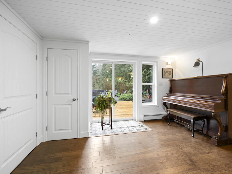 26996 Ferguson Avenue, Maple Ridge, BC, V2W 1R9 - 19