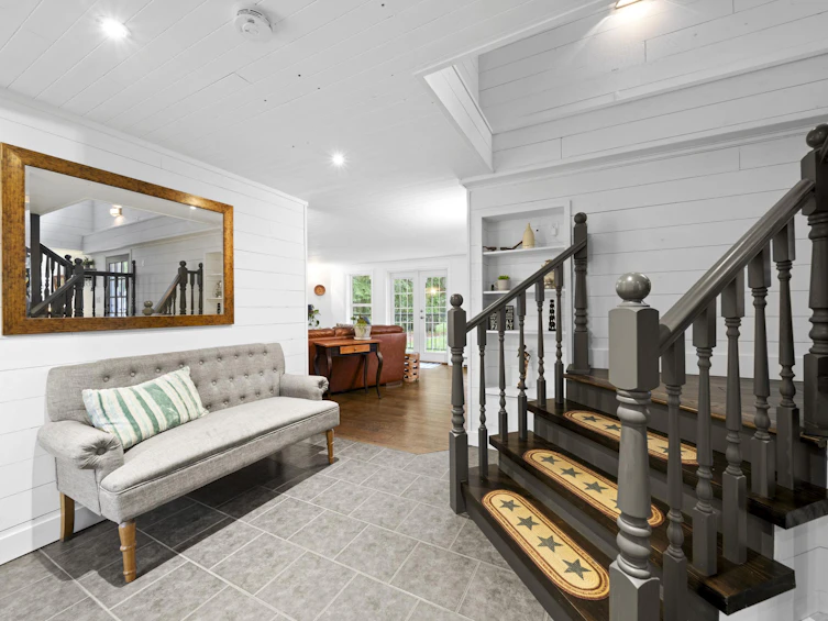 26996 Ferguson Avenue, Maple Ridge, BC, V2W 1R9 - 8