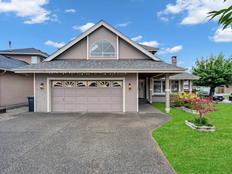 1830 Walnut Crescent, Coquitlam, BC, V3J 7T5 - 2