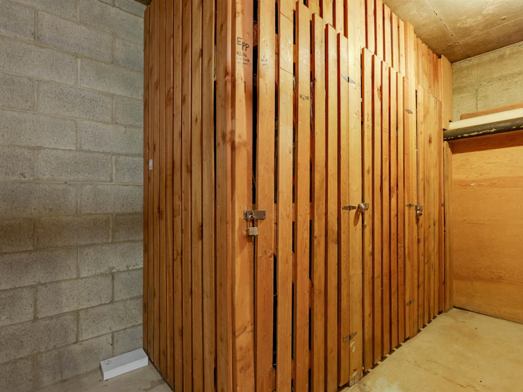 204-1424 Walnut Street, Vancouver, BC, V6J 3R3 - 19