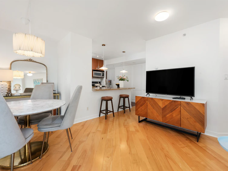 707-58 Keefer Place, Vancouver, BC, V6B 0B8 - 4