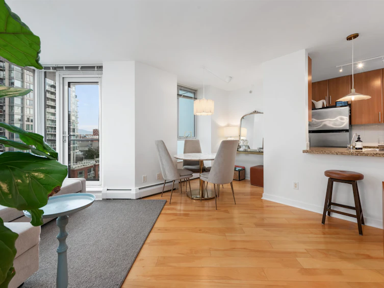 707-58 Keefer Place, Vancouver, BC, V6B 0B8 - 5