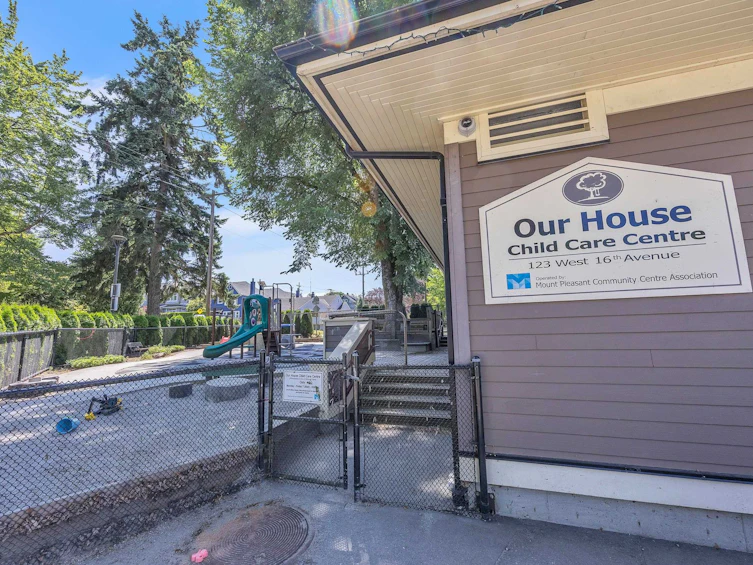 188 W 16th Avenue, Vancouver, BC, V5Y 1Y7 - 32