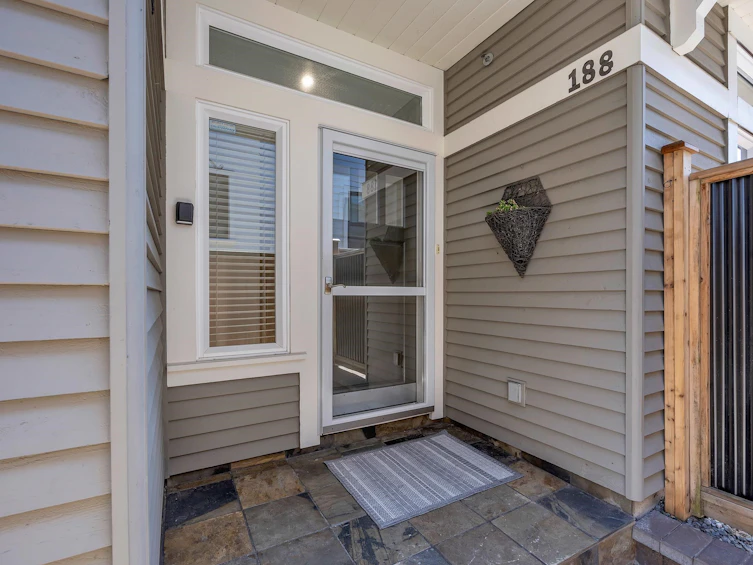 188 W 16th Avenue, Vancouver, BC, V5Y 1Y7 - 18