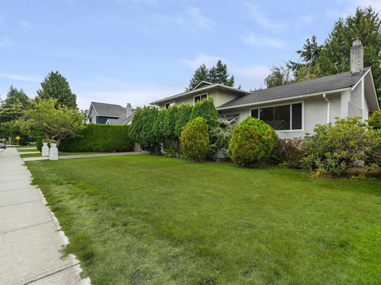 5456 8a Avenue, Delta, BC, V4M 1V1 - 10