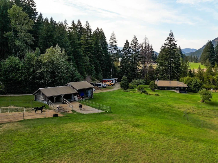 50900 Chaumox Road, Hope, BC, V0X 1C1 - 13