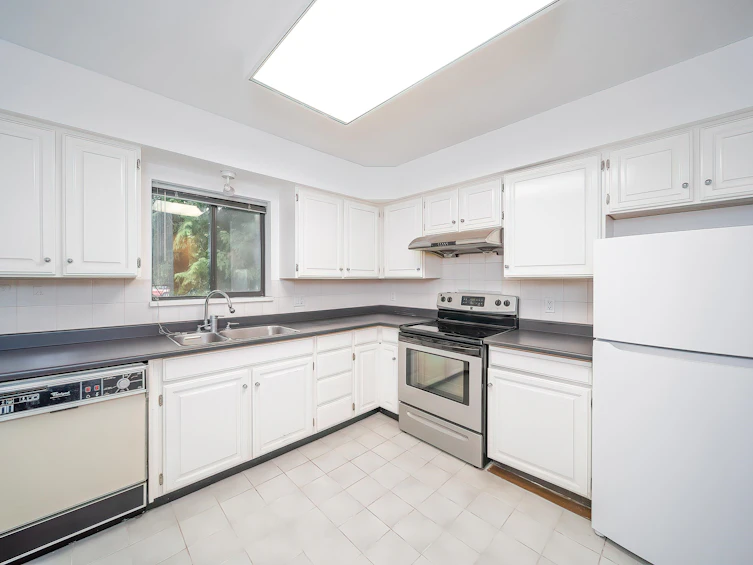 201-444 W 49th Avenue, Vancouver, BC, V5Y 3V4 - 15