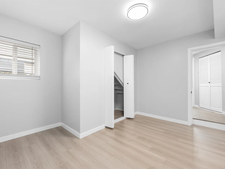 2062 E 35th Avenue, Vancouver, BC, V5P 1B9 - 22