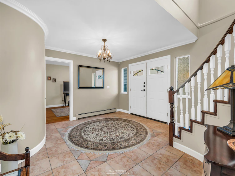 51 Gilmore Avenue, Burnaby, BC, V5C 4P4 - 28