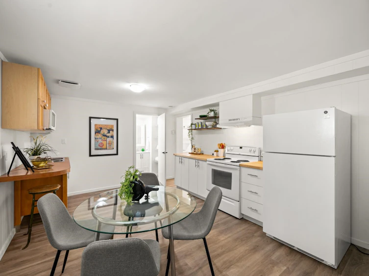 7644 Formby Street, Burnaby, BC, V5E 2G2 - 24