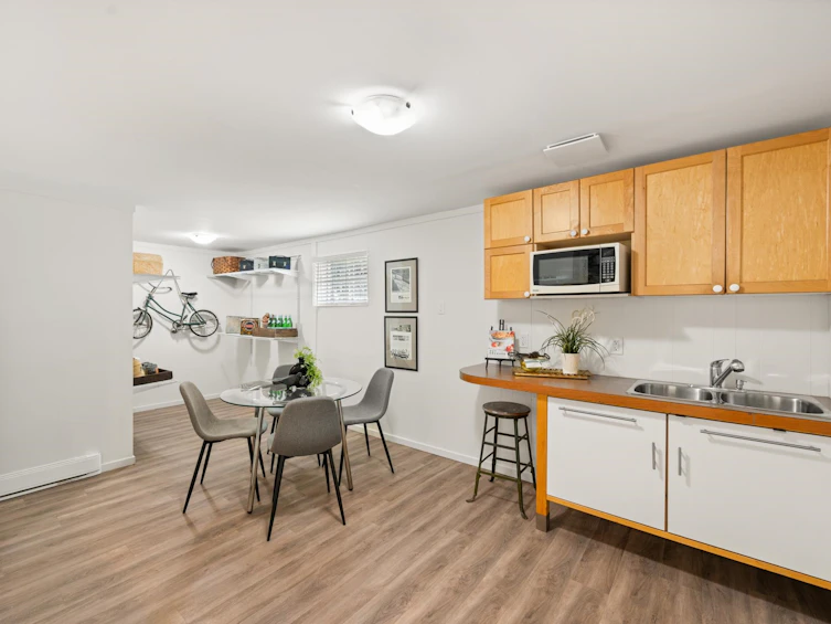 7644 Formby Street, Burnaby, BC, V5E 2G2 - 22