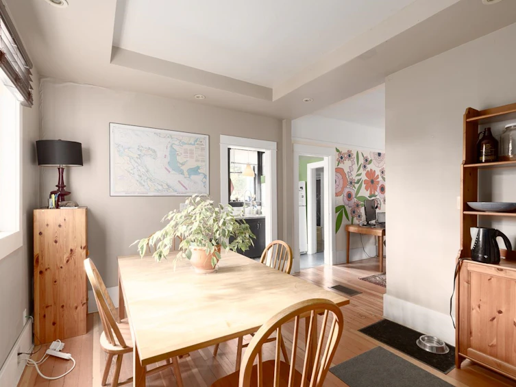 928 E 17th Avenue, Vancouver, BC, V5V 1C2 - 9