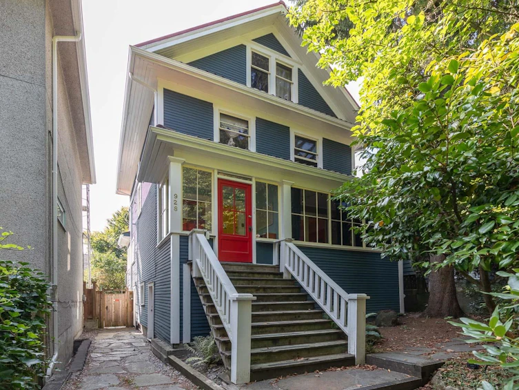 928 E 17th Avenue, Vancouver, BC, V5V 1C2