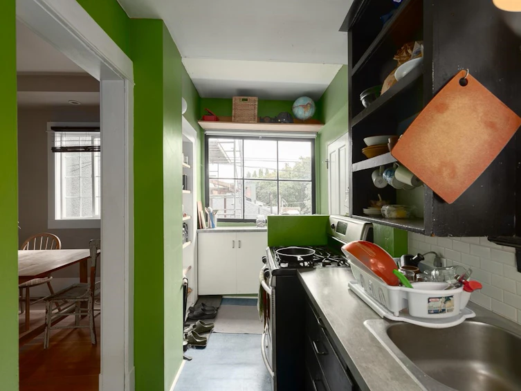 928 E 17th Avenue, Vancouver, BC, V5V 1C2 - 10