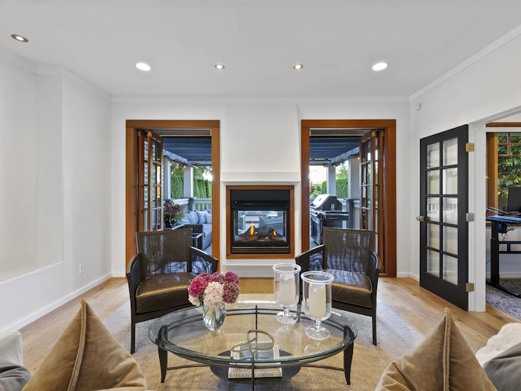 575 E 17th Street, North Vancouver, BC, V7L 2W4 - 7