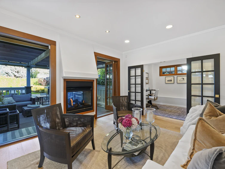 575 E 17th Street, North Vancouver, BC, V7L 2W4 - 6