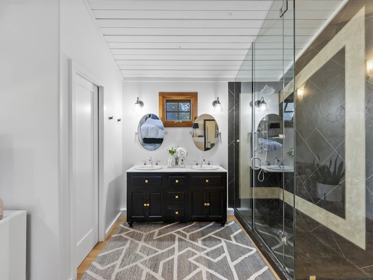 575 E 17th Street, North Vancouver, BC, V7L 2W4 - 23