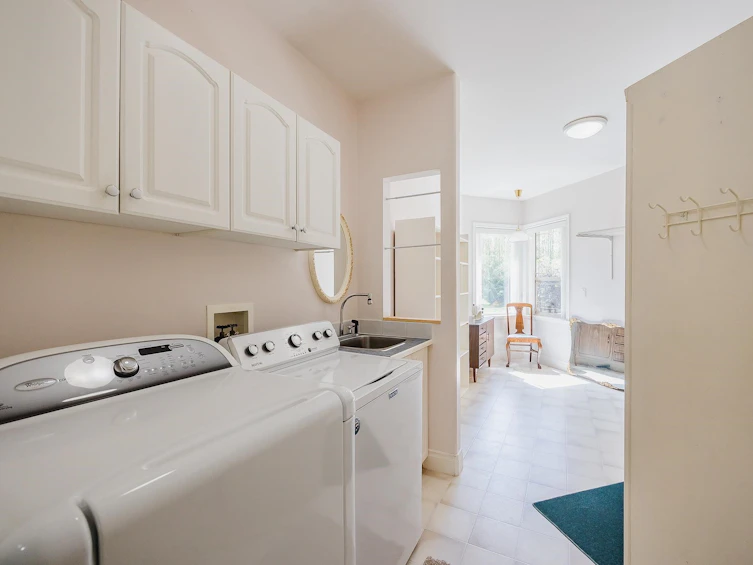 25131 130 Avenue, Maple Ridge, BC, V4R 2G1 - 23